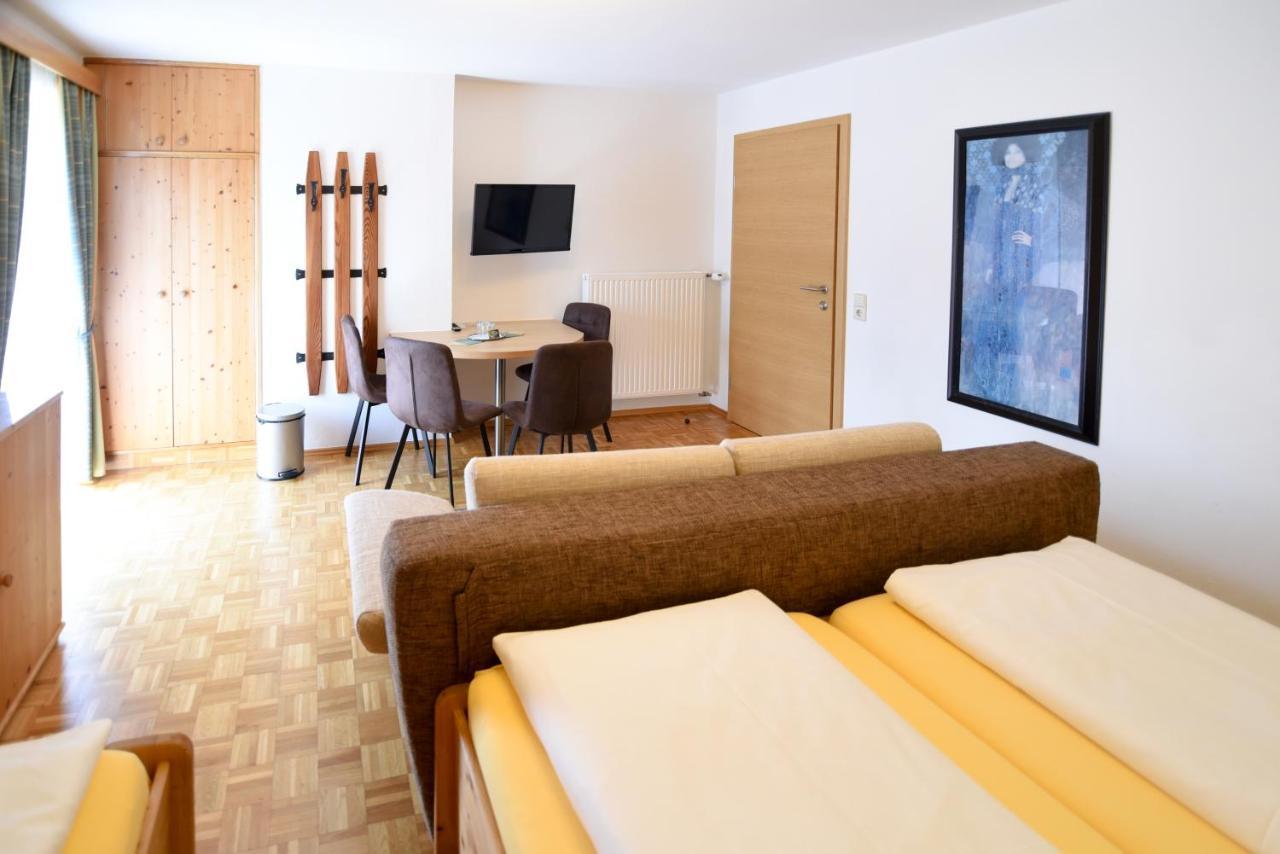 Pension Seiwald In Koetschach Kaernten Esterno foto