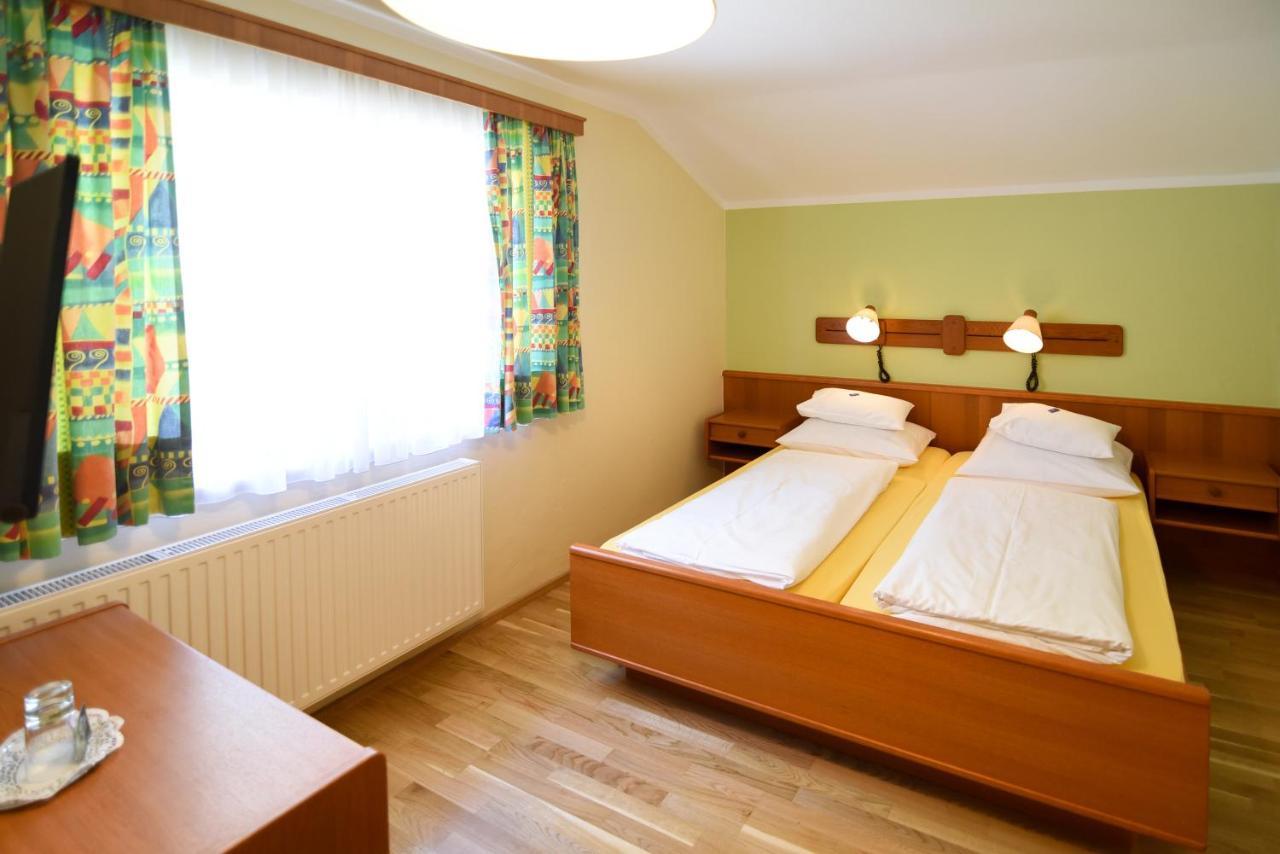 Pension Seiwald In Koetschach Kaernten Esterno foto