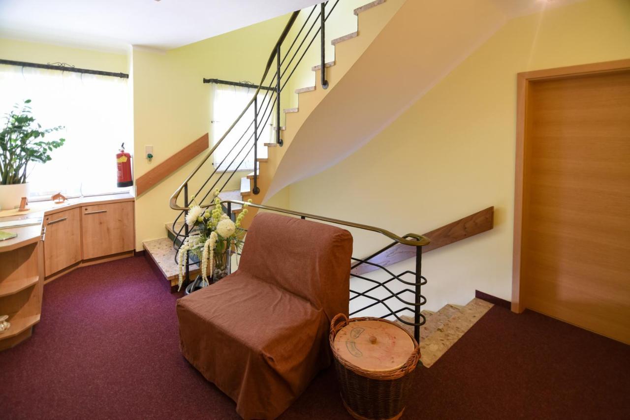 Pension Seiwald In Koetschach Kaernten Esterno foto